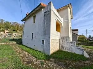 Maison - 18200 Saint-Amand-Montrond