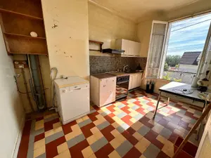 Maison - 89100 Paron