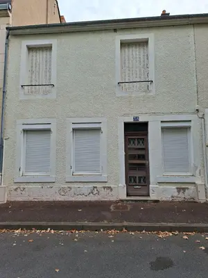 Maison - 18200 Saint-Amand-Montrond