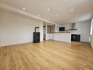 Location maison Feillens 01570 Ain 99 m2 4 pièces 980 euros