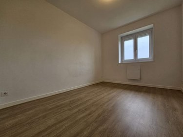 Location maison Feillens 01570 Ain 99 m2 4 pièces 980 euros