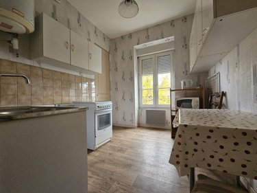 Location appartement Mâcon 71000 Saône-et-Loire 29 m2 1 pièce 430 euros