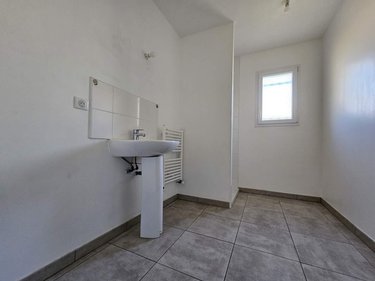 Location appartement Sancé 71000 Saône-et-Loire 84 m2 3 pièces 790 euros
