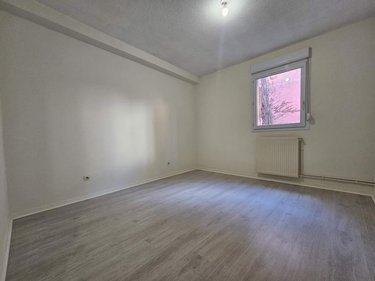 Location appartement Saint-Laurent-sur-Saône 01750 Ain 70 m2 3 pièces 730 euros