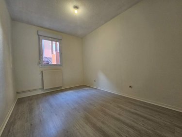 Location appartement Saint-Laurent-sur-Saône 01750 Ain 70 m2 3 pièces 730 euros