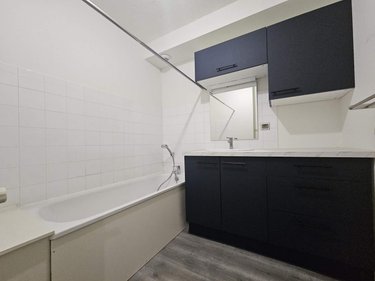 Location appartement Saint-Laurent-sur-Saône 01750 Ain 70 m2 3 pièces 730 euros