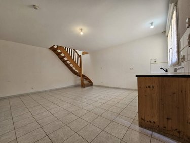 Location appartement Viré 71260 Saône-et-Loire 45 m2 2 pièces 430 euros