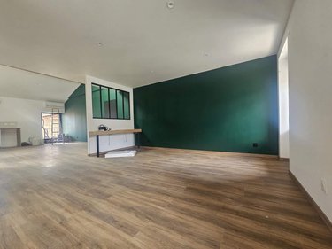 Location appartement Saint-Laurent-sur-Saône 01750 Ain 99 m2 3 pièces 890 euros