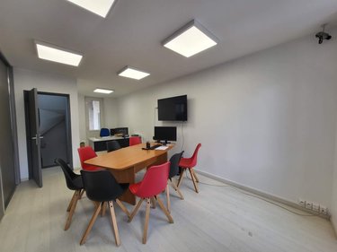 Fonds et murs commerciaux a vendre Culoz Béon 01350 Ain 85 m2  140000 euros