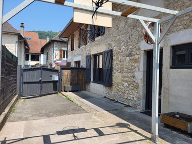 Location maison Artemare 01510 Ain 130 m2 5 pièces 920 euros