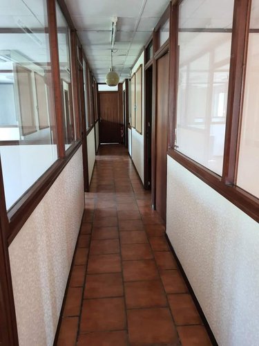 Location fonds et murs commerciaux Guise 02120 Aisne 200 m2  900 euros