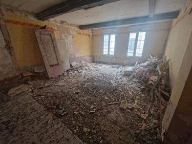 Fonds et murs commerciaux a vendre Guise 02120 Aisne 160 m2  75000 euros