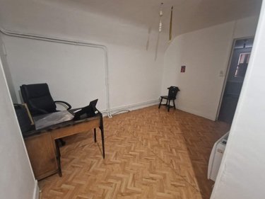 Immeuble a vendre La Neuville-lès-Dorengt 02450 Aisne 297 m2  116500 euros