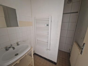 Immeuble a vendre La Neuville-lès-Dorengt 02450 Aisne 297 m2  116500 euros