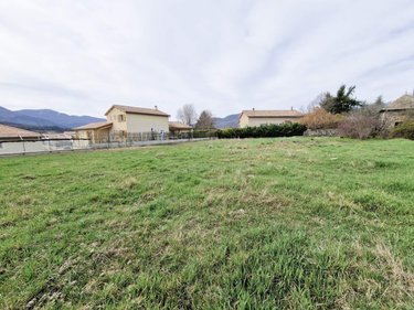 Terrain a batir a vendre Tallard 05130 Hautes-Alpes 1958 m2  232000 euros