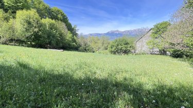 Terrain a batir a vendre Saint-Léger-les-Mélèzes 05260 Hautes-Alpes 2110 m2  95000 euros