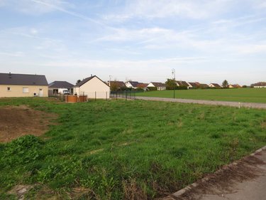 Terrain a batir a vendre Asfeld 08190 Ardennes 664 m2  48980 euros