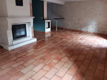 Maison a vendre Saint-Hilaire-de-Villefranche 17770 Charente-Maritime 500 m2 22 pièces 415000 euros