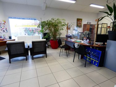 Fonds et murs commerciaux a vendre Warmeriville 51110 Marne 256 m2  228400 euros