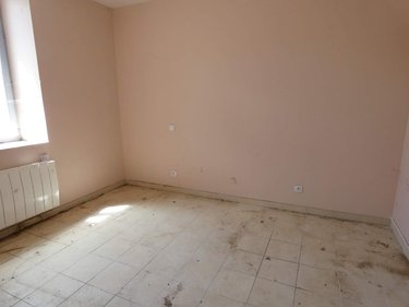 Immeuble a vendre Bazancourt 51110 Marne 256 m2  413800 euros