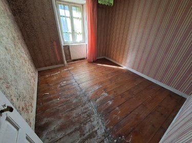 Maison a vendre Coren 15100 Cantal 200 m2 11 pièces 90900 euros