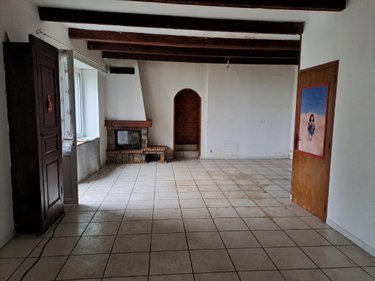 Maison a vendre Coren 15100 Cantal 200 m2 11 pièces 90900 euros