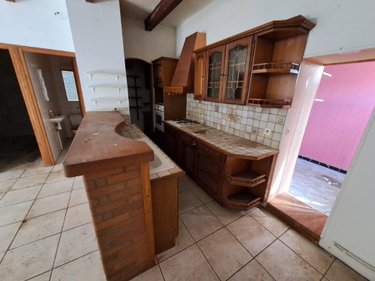 Maison a vendre Coren 15100 Cantal 200 m2 11 pièces 90900 euros