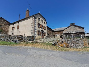 Maison a vendre Villedieu 15100 Cantal 141 m2 6 pièces 120000 euros