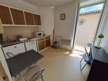 Immeuble a vendre Saint-Flour 15100 Cantal 373 m2  477000 euros
