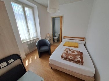 Immeuble a vendre Saint-Flour 15100 Cantal 373 m2  477000 euros