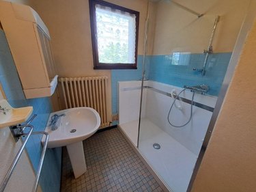 Maison a vendre Villedieu 15100 Cantal 119 m2 7 pièces 111900 euros