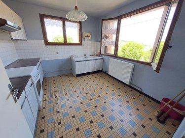 Maison a vendre Villedieu 15100 Cantal 119 m2 7 pièces 111900 euros