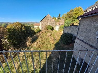 Immeuble a vendre Saint-Flour 15100 Cantal 261 m2  147340 euros