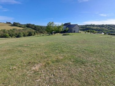 Terrain a batir a vendre Saint-Flour 15100 Cantal 1046 m2  43241 euros
