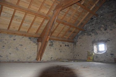 Maison a vendre Lastic 15500 Cantal 140 m2 4 pièces 49900 euros