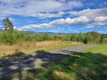 Terrain a batir a vendre Anglards-de-Saint-Flour 15100 Cantal 1348 m2  16800 euros