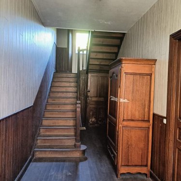 Immeuble a vendre Condat 15190 Cantal 173 m2  59900 euros