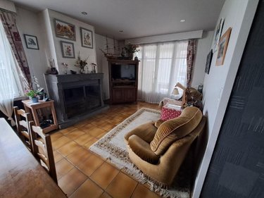 Maison a vendre Saint-Flour 15100 Cantal 189 m2 8 pièces 292800 euros