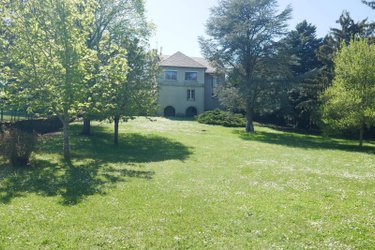 Maison a vendre Saint-Flour 15100 Cantal 189 m2 8 pièces 292800 euros