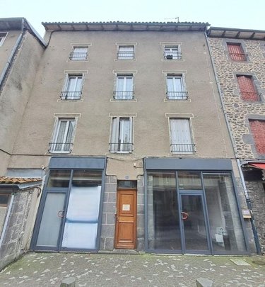 Immeuble a vendre Saint-Flour 15100 Cantal 190 m2  371000 euros