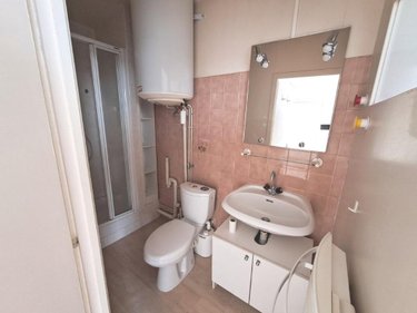 Immeuble a vendre Saint-Flour 15100 Cantal 190 m2  371000 euros