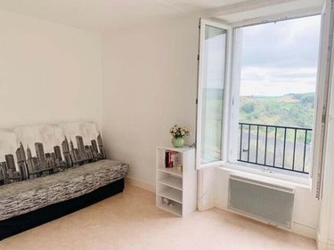 Immeuble a vendre Saint-Flour 15100 Cantal 190 m2  371000 euros