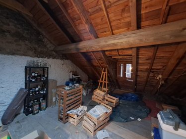 Fonds et murs commerciaux a vendre Allanche 15160 Cantal 236 m2  232000 euros