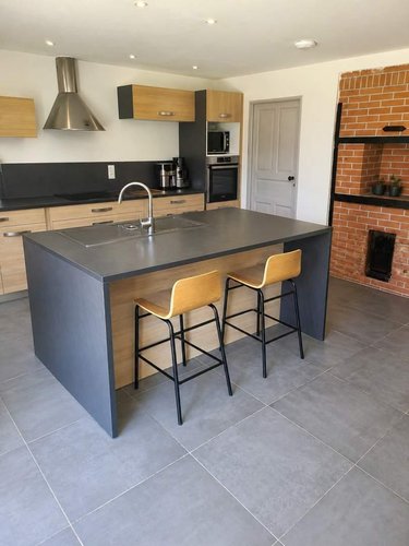 Maison a vendre Lorcières 15320 Cantal 191 m2 9 pièces 169900 euros