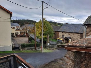 Maison a vendre Lorcières 15320 Cantal 191 m2 9 pièces 180900 euros