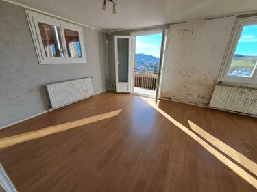 Maison a vendre Riom-ès-Montagnes 15400 Cantal 97 m2 5 pièces 110000 euros