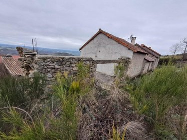 Maison a vendre Lorcières 15320 Cantal 61 m2 4 pièces 54900 euros
