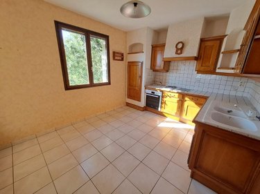 Maison a vendre Saint-Flour 15100 Cantal 141 m2 5 pièces 178000 euros