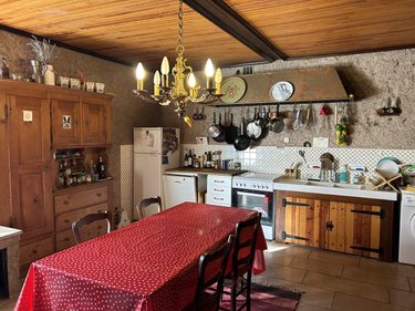 propriete a vendre Semur-en-Auxois 21140 Côte-d'Or 250 m2 8 pièces 367500 euros