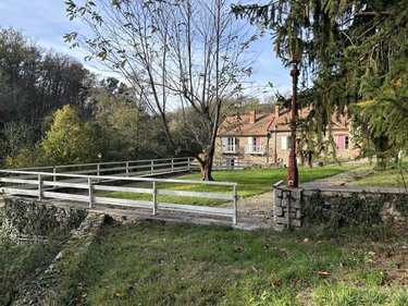 propriete a vendre Semur-en-Auxois 21140 Côte-d'Or 250 m2 8 pièces 367500 euros